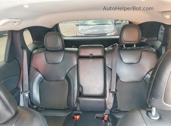 1C4PJMLB2MD178281 2021 JEEP CHEROKEE Orange Հետևի նստատեղերի տեսք