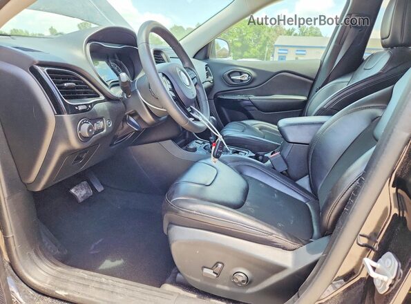1C4PJMLB3LD603201 2020 JEEP CHEROKEE Black Widok wnętrza z przodu