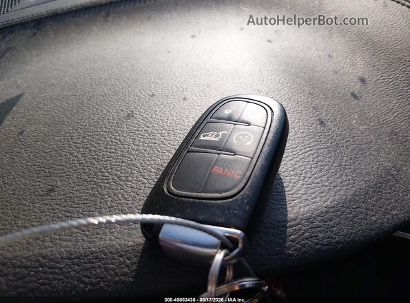 1C4PJMLB4KD161723 2019 JEEP CHEROKEE White Widok deski rozdzielczej