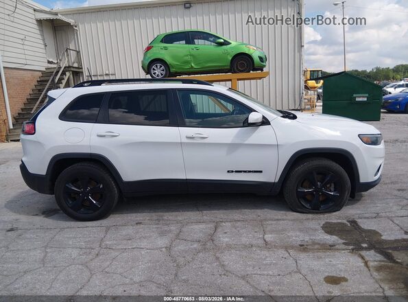 1C4PJMLB4KD292876 2019 JEEP CHEROKEE White Вид задньої частини салону