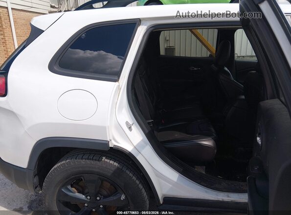 1C4PJMLB4KD292876 2019 JEEP CHEROKEE White Вид наклейки з VIN-кодом