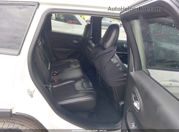 1C4PJMLB5KD322791 2019 JEEP CHEROKEE White Vista de la etiqueta del VIN