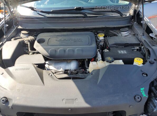 1C4PJMLB5LD548699 2020 JEEP CHEROKEE Silver Vista interior trasera