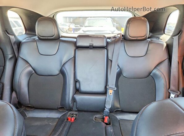 1C4PJMLB5LD610084 2020 JEEP CHEROKEE Blue Vista de los asientos traseros