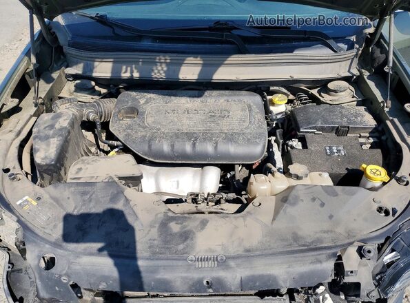 1C4PJMLB6KD254419 2019 JEEP CHEROKEE Green Vista del compartimento del motor