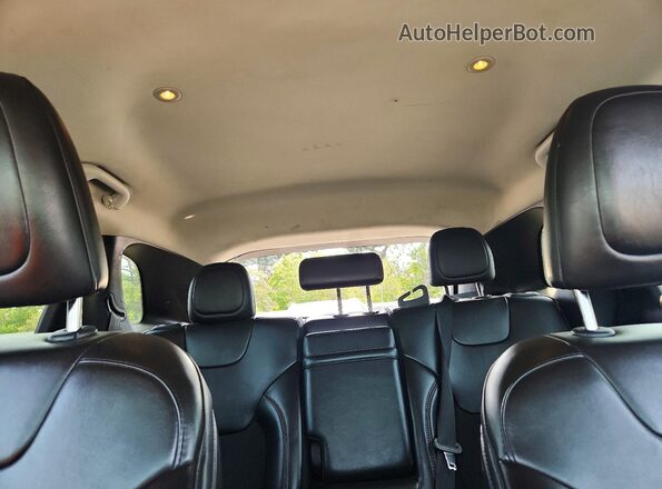 1C4PJMLB7KD252341 2019 JEEP CHEROKEE Silver უკანა სავარძლების ხედი