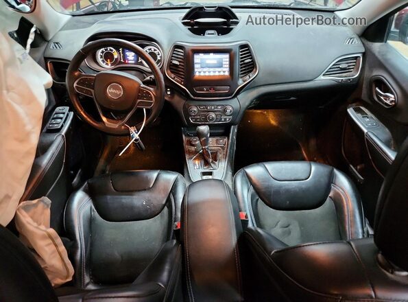 1C4PJMLB7KD407616 2019 JEEP CHEROKEE Burgundy Widok deski rozdzielczej