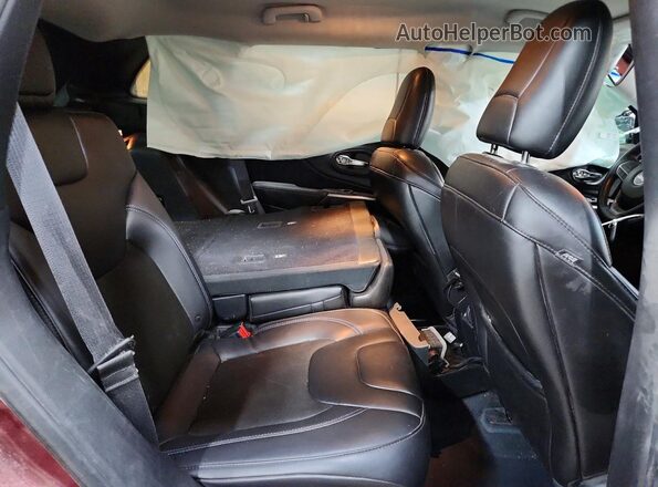 1C4PJMLB7KD407616 2019 JEEP CHEROKEE Burgundy Widok wnętrza z tyłu
