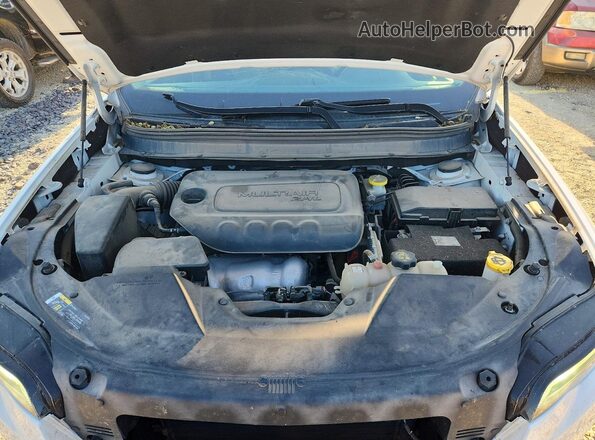 1C4PJMLB7MD182097 2021 JEEP CHEROKEE Белый Вид задней части салона