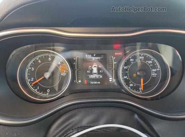 1C4PJMLB8KD423730 2019 JEEP CHEROKEE Black Widok zestawu wskaźników