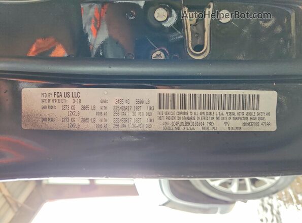 1C4PJMLB9KD181014 2019 JEEP CHEROKEE Black ძრავის განყოფილების ხედი