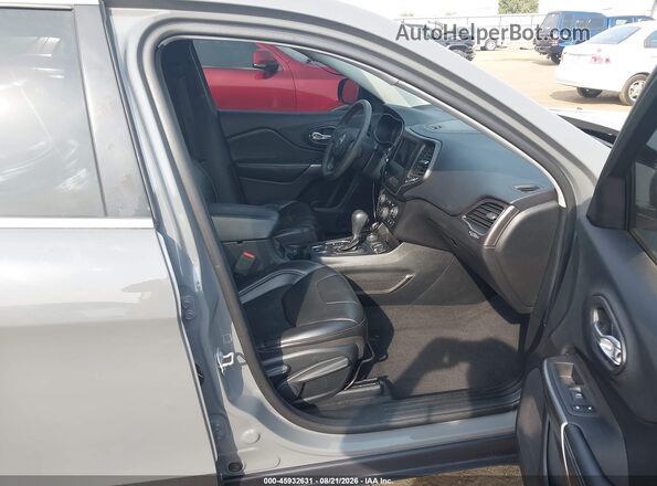 1C4PJMLB9LD612176 2020 JEEP CHEROKEE Gray Widok wnętrza z przodu