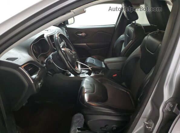 1C4PJMLBXKD182169 2019 JEEP CHEROKEE Gray Widok wnętrza z przodu