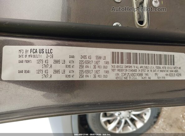 1C4PJMLN2KD143084 2019 JEEP CHEROKEE Black Engine compartment view