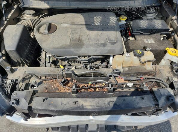1C4PJMLX0LD643487 2020 JEEP CHEROKEE Коричневый Вид задней части салона