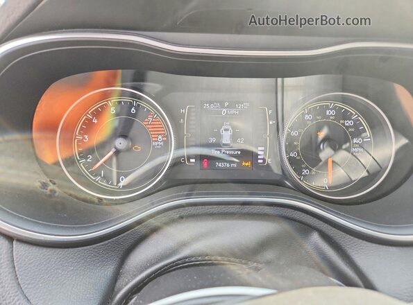 1C4PJMLX0LD643487 2020 JEEP CHEROKEE Коричневый Вид щитка приборов