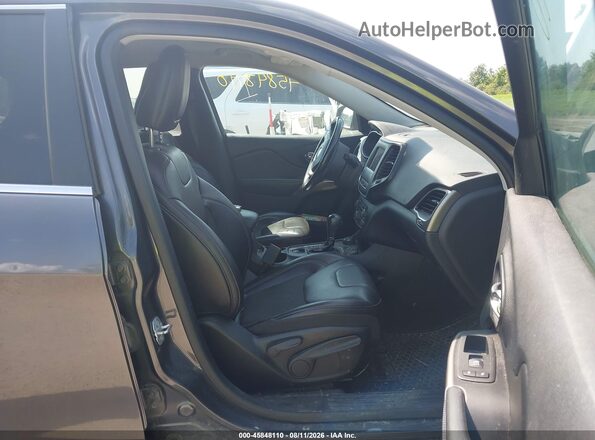 1C4PJMLX1KD271382 2019 JEEP CHEROKEE Gray Widok wnętrza z przodu