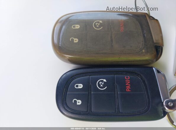 1C4PJMLX1KD271382 2019 JEEP CHEROKEE Gray Widok deski rozdzielczej