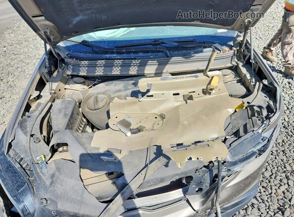 1C4PJMLX1KD306437 2019 JEEP CHEROKEE Charcoal Vista del compartimento del motor