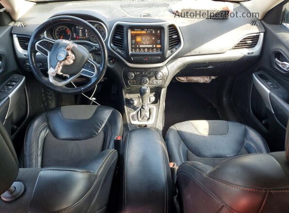 1C4PJMLX3JD514978 2018 JEEP CHEROKEE Gray Widok deski rozdzielczej