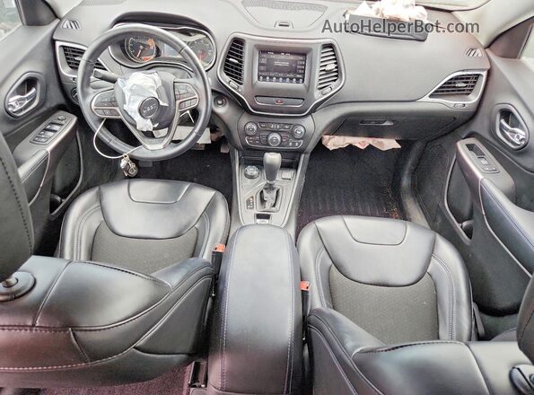 1C4PJMLX5KD217356 2019 JEEP CHEROKEE Silver წინა პანელის ხედი