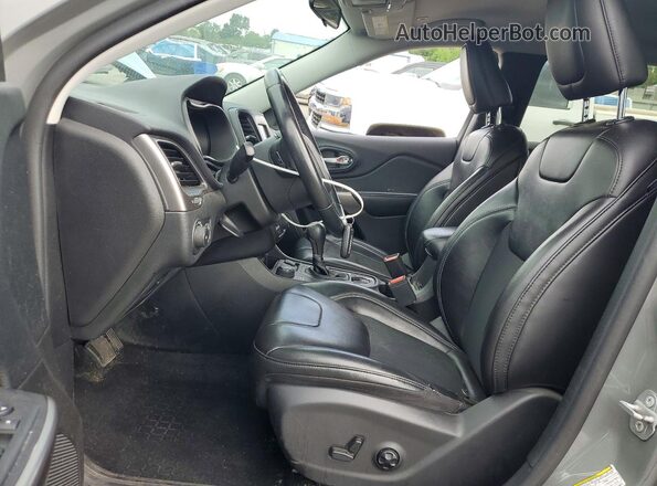 1C4PJMLX5KD480821 2019 JEEP CHEROKEE Серый Вид салона спереди
