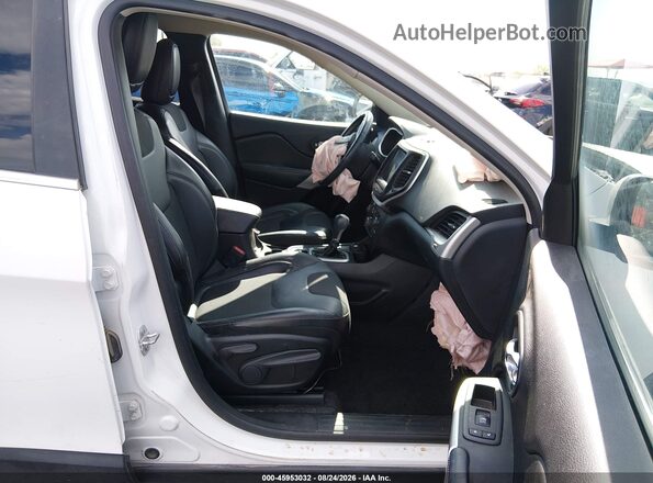 1C4PJMLX6JD560403 2018 JEEP CHEROKEE White წინა სალონის ხედი