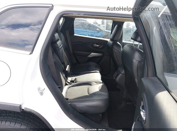 1C4PJMLX6JD560403 2018 JEEP CHEROKEE White VIN კოდის სტიკერის ხედი