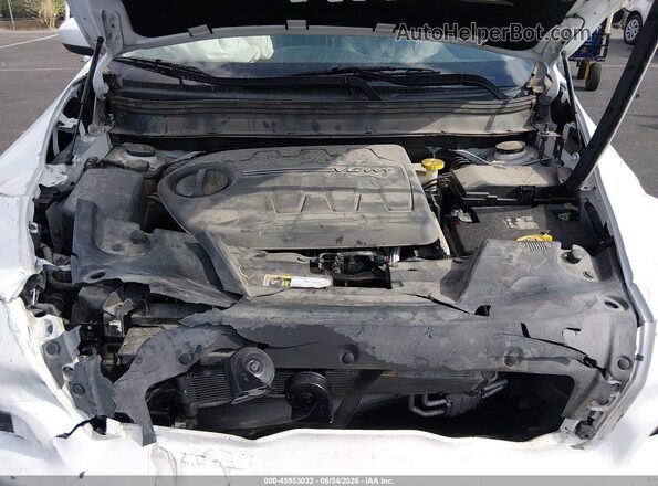 1C4PJMLX6JD560403 2018 JEEP CHEROKEE White უკანა ხედი