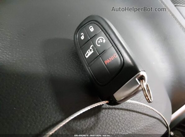 1C4PJMLX7JD607695 2018 JEEP CHEROKEE Black Առջևի վահանակի տեսք