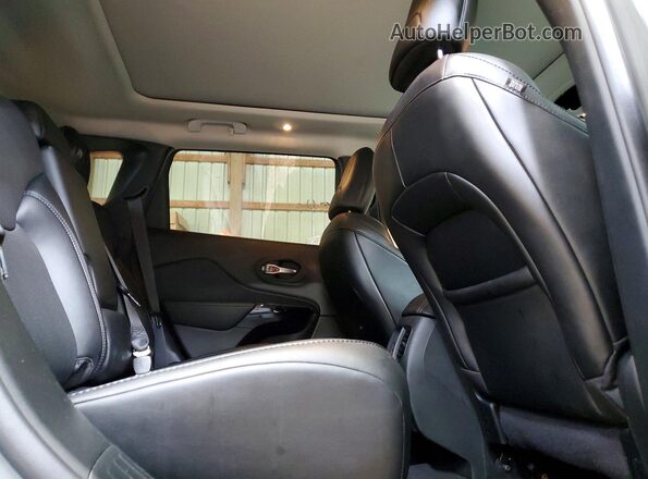 1C4PJMMB8PD110358 2023 JEEP CHEROKEE Gray უკანა სალონის ხედი
