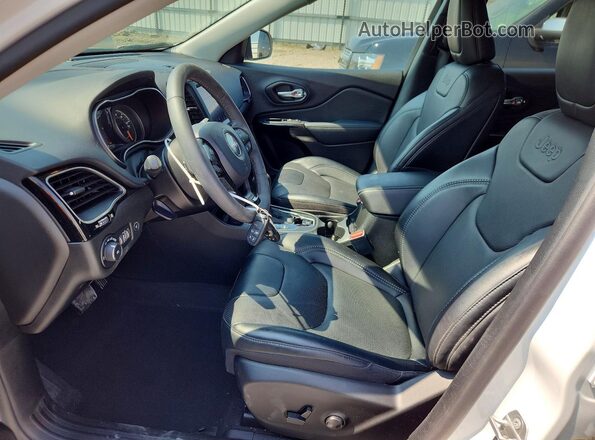 1C4PJMMB9PD108313 2023 JEEP CHEROKEE White Front interior view