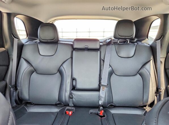 1C4PJMMB9PD108313 2023 JEEP CHEROKEE White Rear seats view