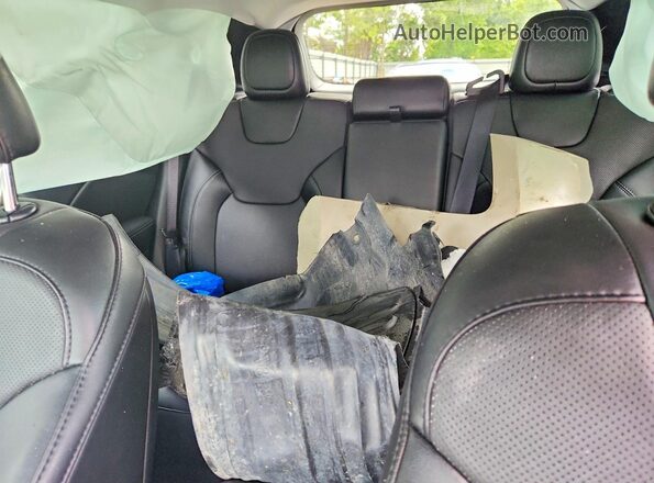 1C4PJMMN4ND545501 2022 JEEP CHEROKEE Black Հետևի նստատեղերի տեսք