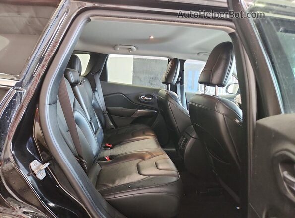 1C4PJMMX1MD141457 2021 JEEP CHEROKEE Black Rear interior view