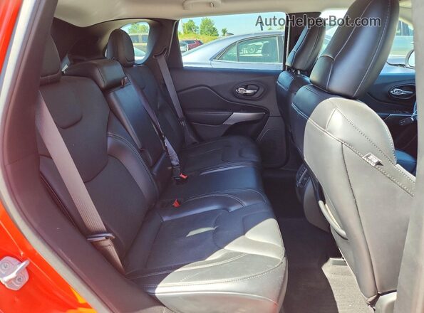 1C4PJMMX1MD165435 2021 JEEP CHEROKEE Оранжевый Вид задней части салона