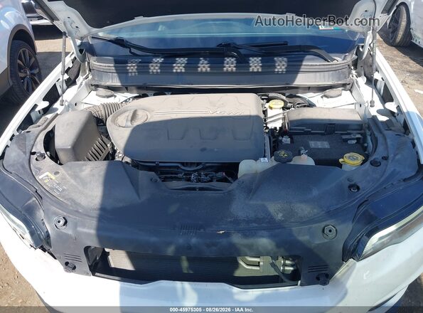1C4PJMMX4MD145079 2021 JEEP CHEROKEE White Widok z tyłu
