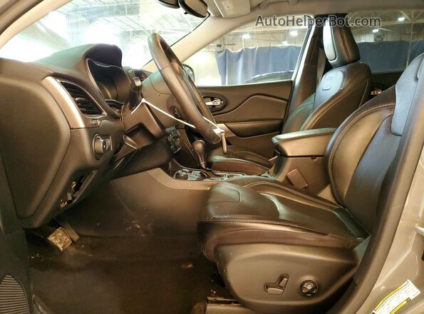 1C4PJMMX4MD236644 2021 JEEP CHEROKEE Gray Front interior view