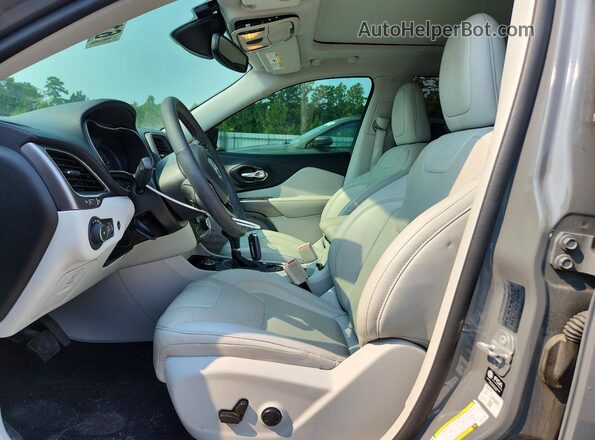 1C4PJMMX6ND520309 2022 JEEP CHEROKEE Gray Front interior view