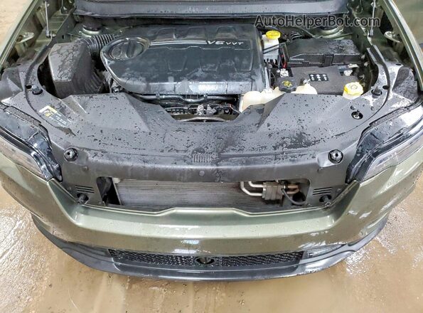 1C4PJMMX8MD234816 2021 JEEP CHEROKEE Green ძრავის განყოფილების ხედი