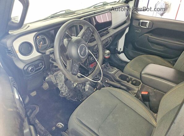 1C4PJXAG5SW569698 2025 JEEP WRANGLER White Առջևի վահանակի տեսք