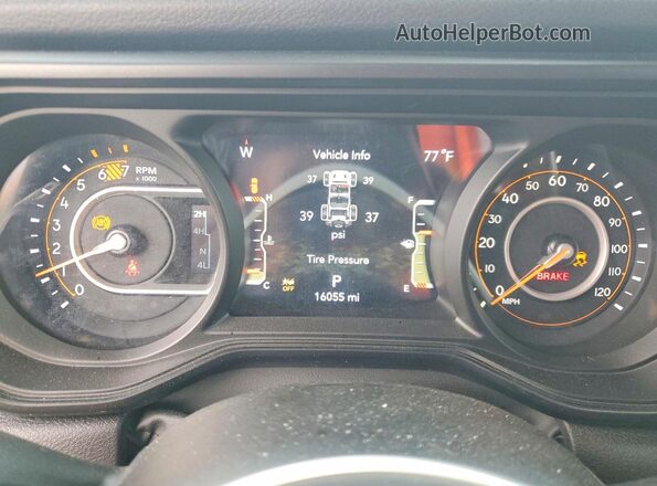 1C4PJXAN1SW627241 2025 JEEP WRANGLER Green Սարքավորումների վահանակի տեսք
