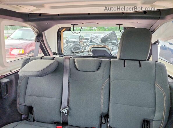 1C4PJXDG5RW244040 2024 JEEP WRANGLER Black Вид задніх сидінь