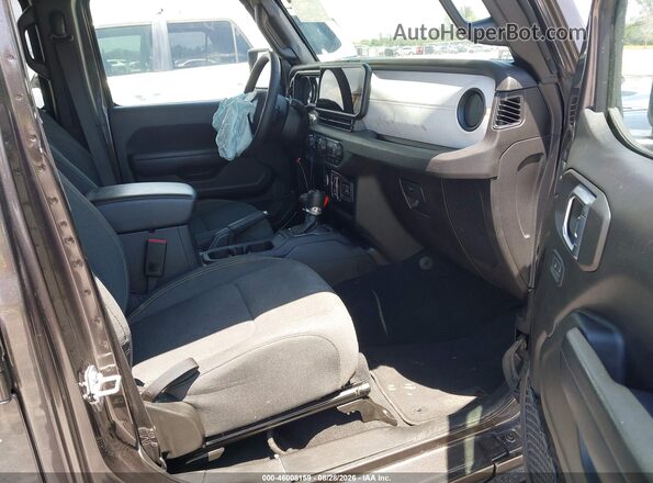 1C4PJXDG6RW301264 2024 JEEP WRANGLER Серый Вид салона спереди