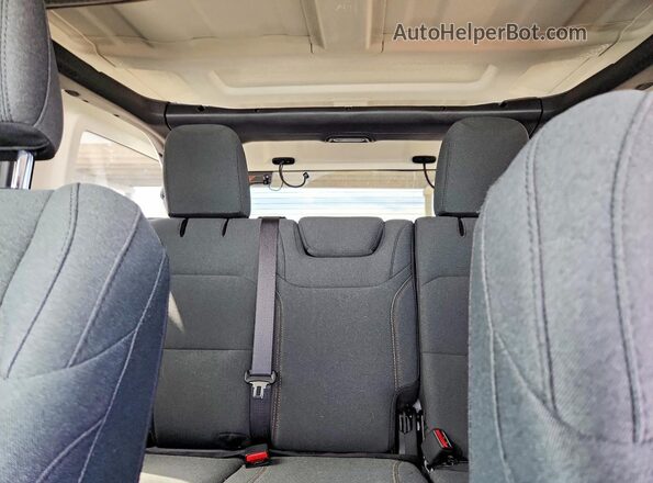 1C4PJXDG9RW262850 2024 JEEP WRANGLER White Հետևի նստատեղերի տեսք
