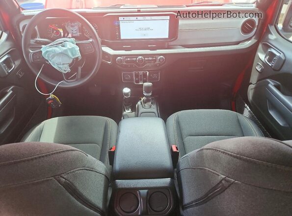 1C4PJXDN9SW581217 2025 JEEP WRANGLER Red Вид панелі приладів