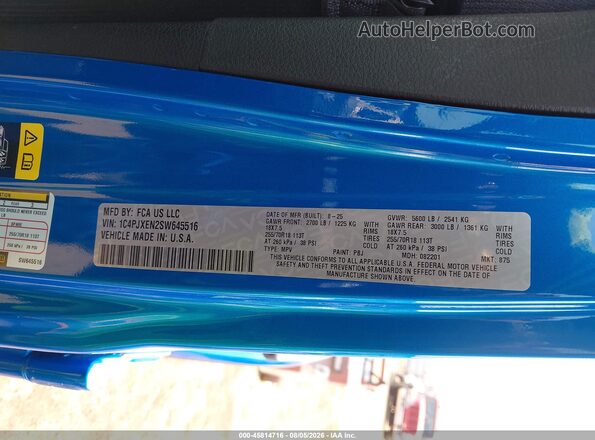 1C4PJXEN2SW645516 2025 JEEP WRANGLER Blue Շարժիչի բաժամունքի տեսք