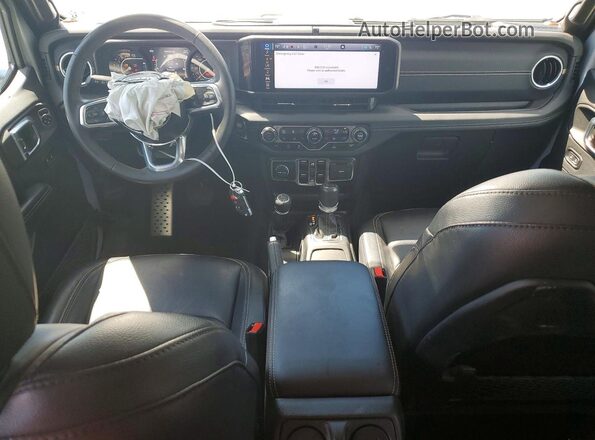 1C4PJXEN5RW105149 2024 JEEP WRANGLER Серебряный Вид панели приборов