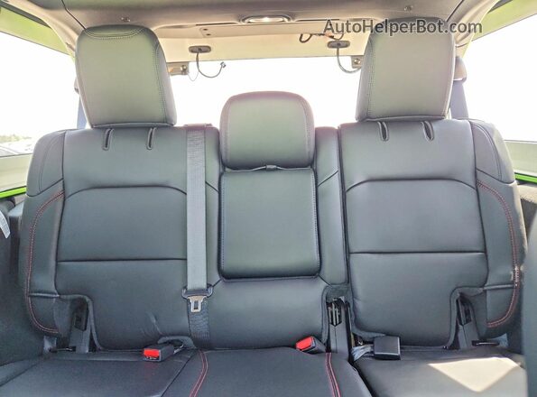 1C4PJXFG3SW634136 2025 JEEP WRANGLER Green უკანა სავარძლების ხედი