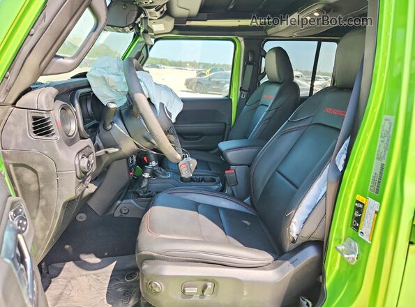 1C4PJXFG3SW634136 2025 JEEP WRANGLER Green წინა სალონის ხედი